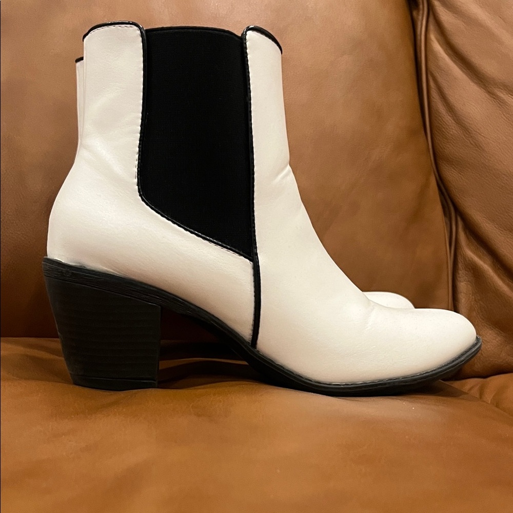 Women's White and Black Ankle Boots